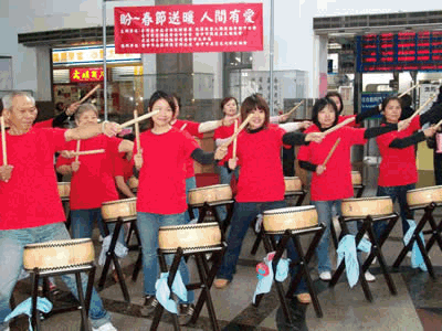 「春節送暖  人間有愛」祈願樹活動花絮