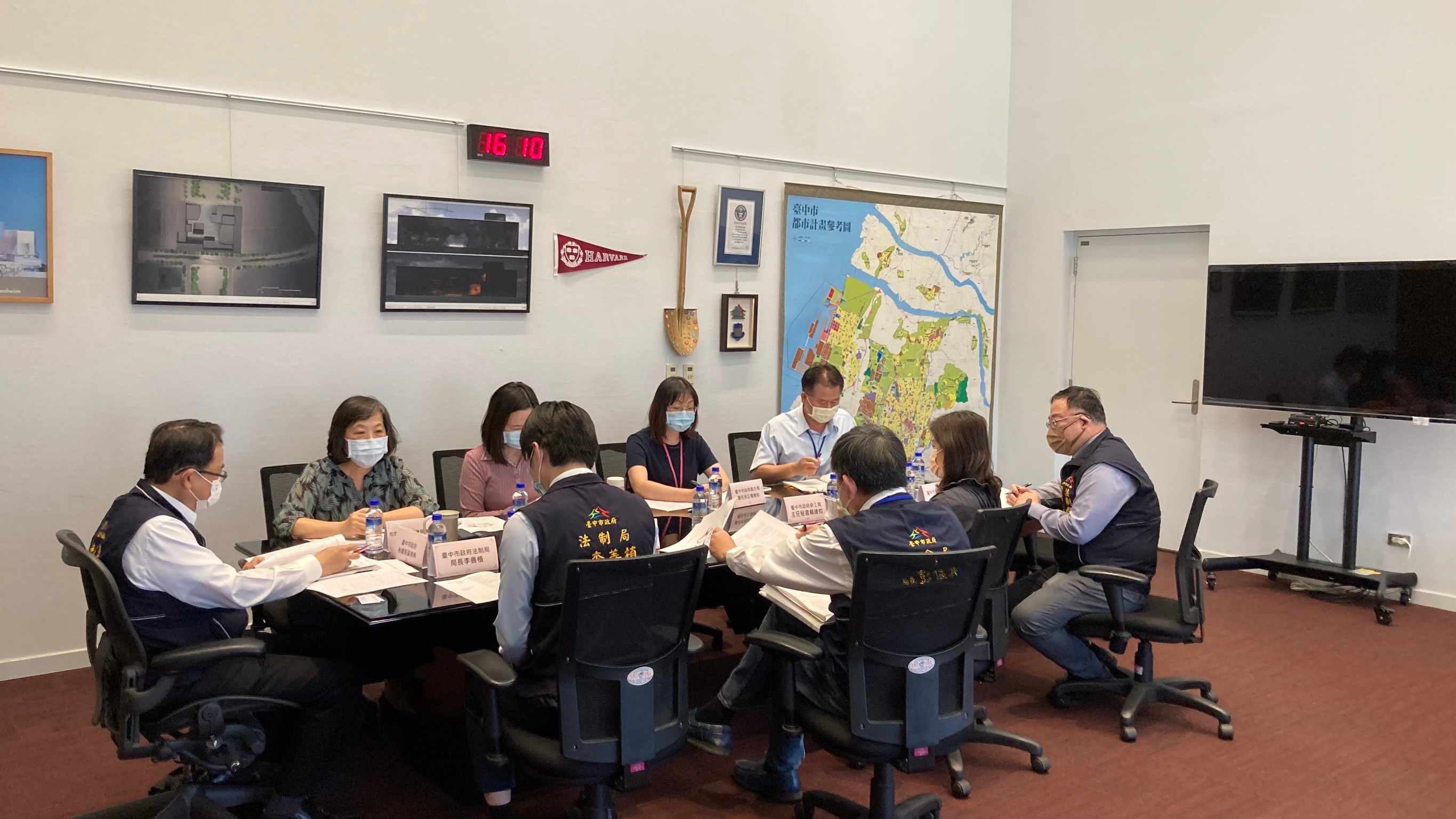 犯保協會主委與臺中市政府建立被害人關懷平臺1