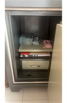 現場查扣被告陳○衛之犯罪所得共121萬元