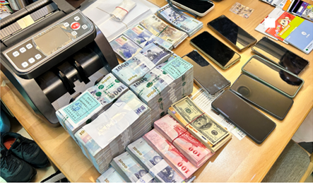 114年9月24日搜索被告黃○煜住處，於現場查獲現金400萬餘元、2,900餘張餐券及禮券、點鈔機等物_2